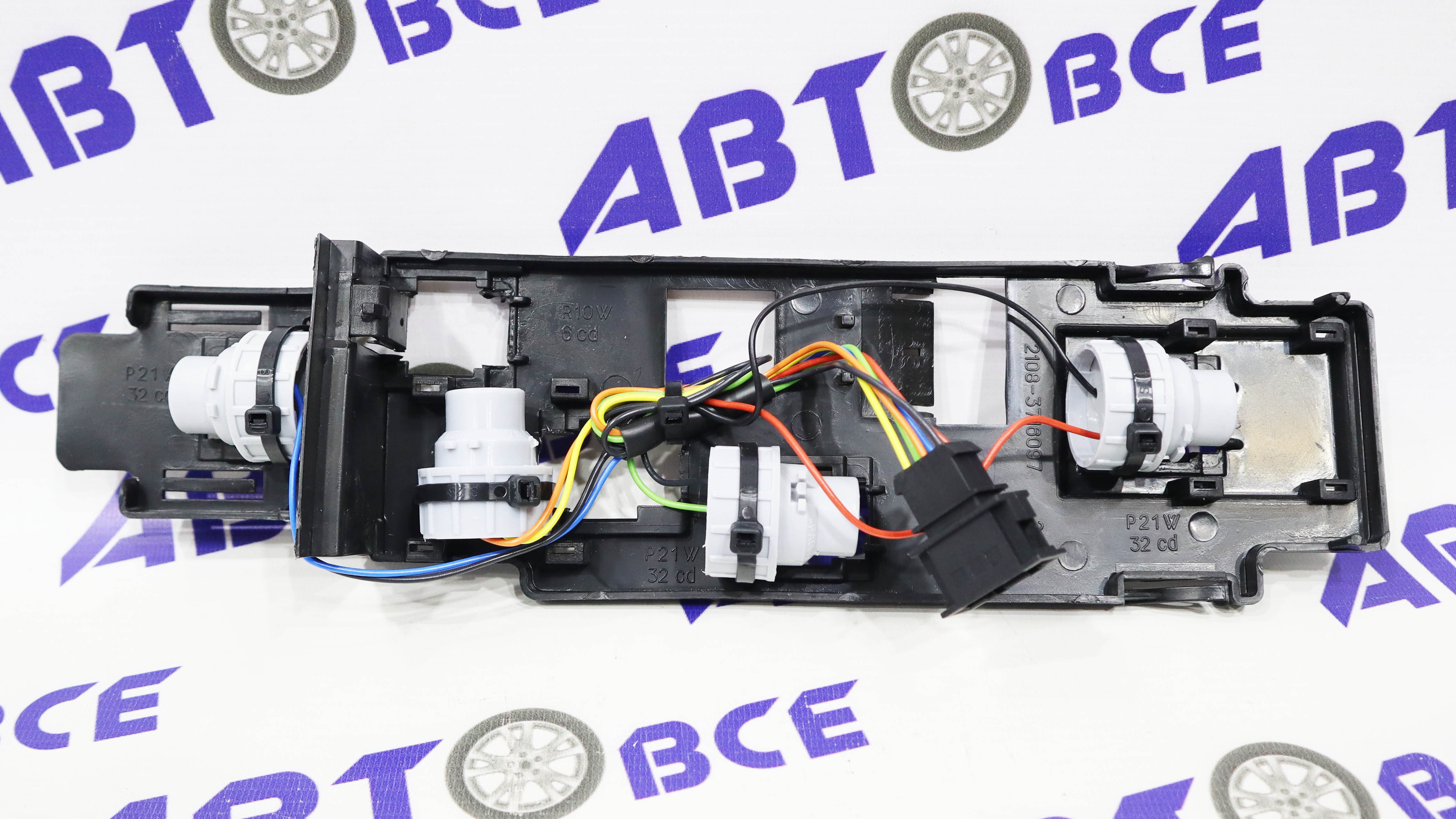 Плата заднего фонаря-левая ВАЗ-2108-2109-2114 ( в сборе) нов. образца Дааз